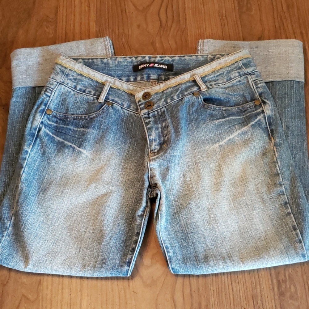 DKNY | Cropped Jeans